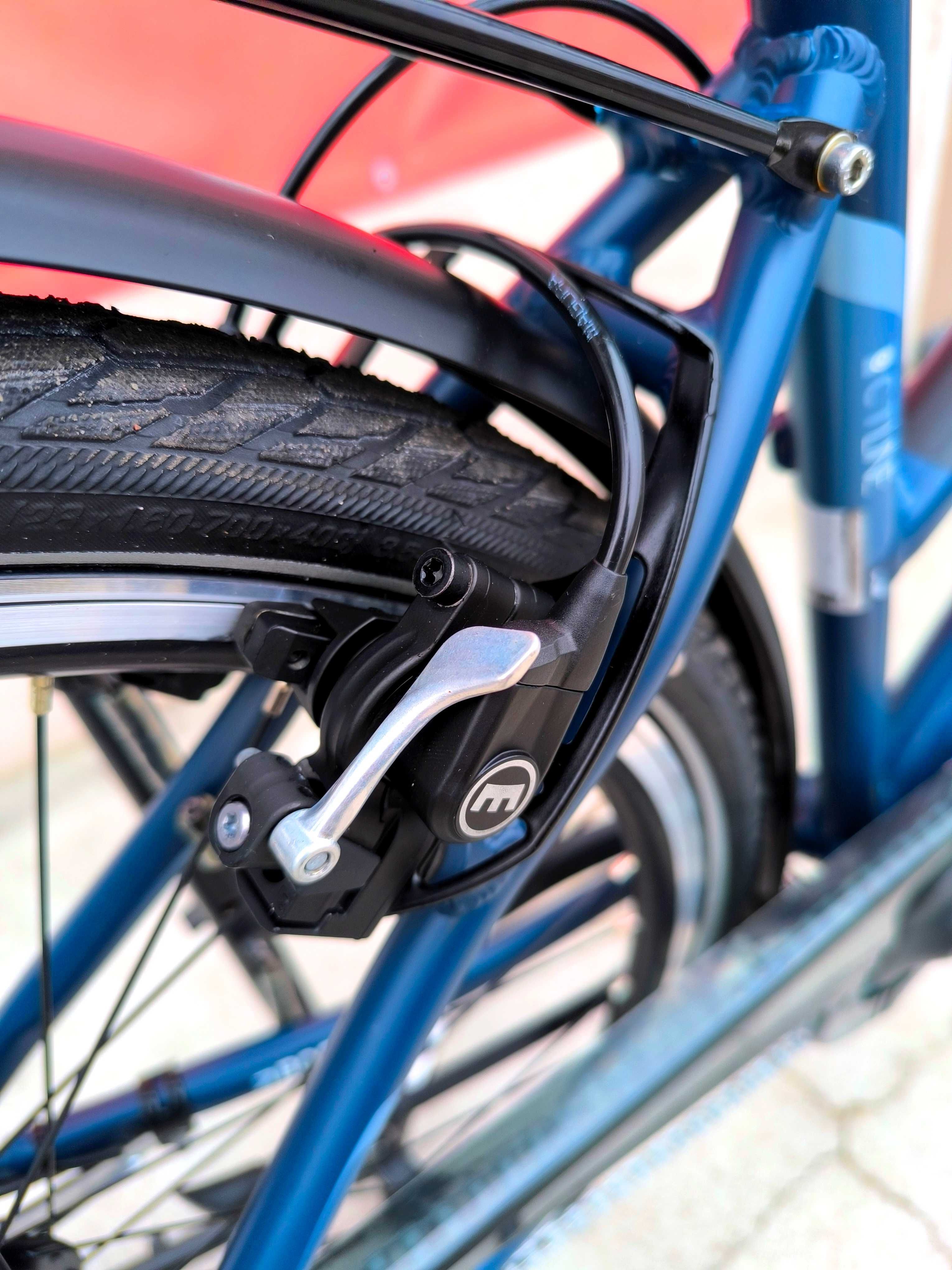 PIĘKNY BICYCLES LISSABON CT Line Roz. 18" Shimano NEXUS *Hydraulika*!