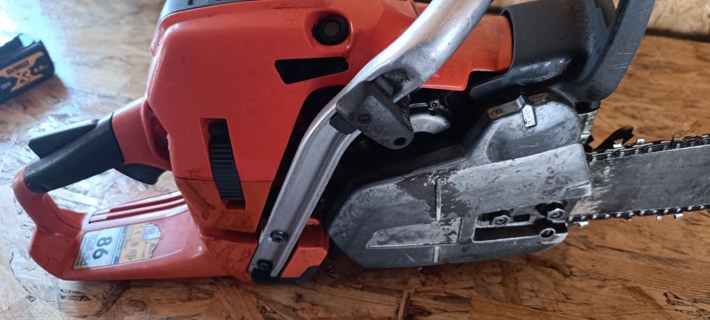 Piła łańcuchowa Husqvarna 562 xp 4.8 km