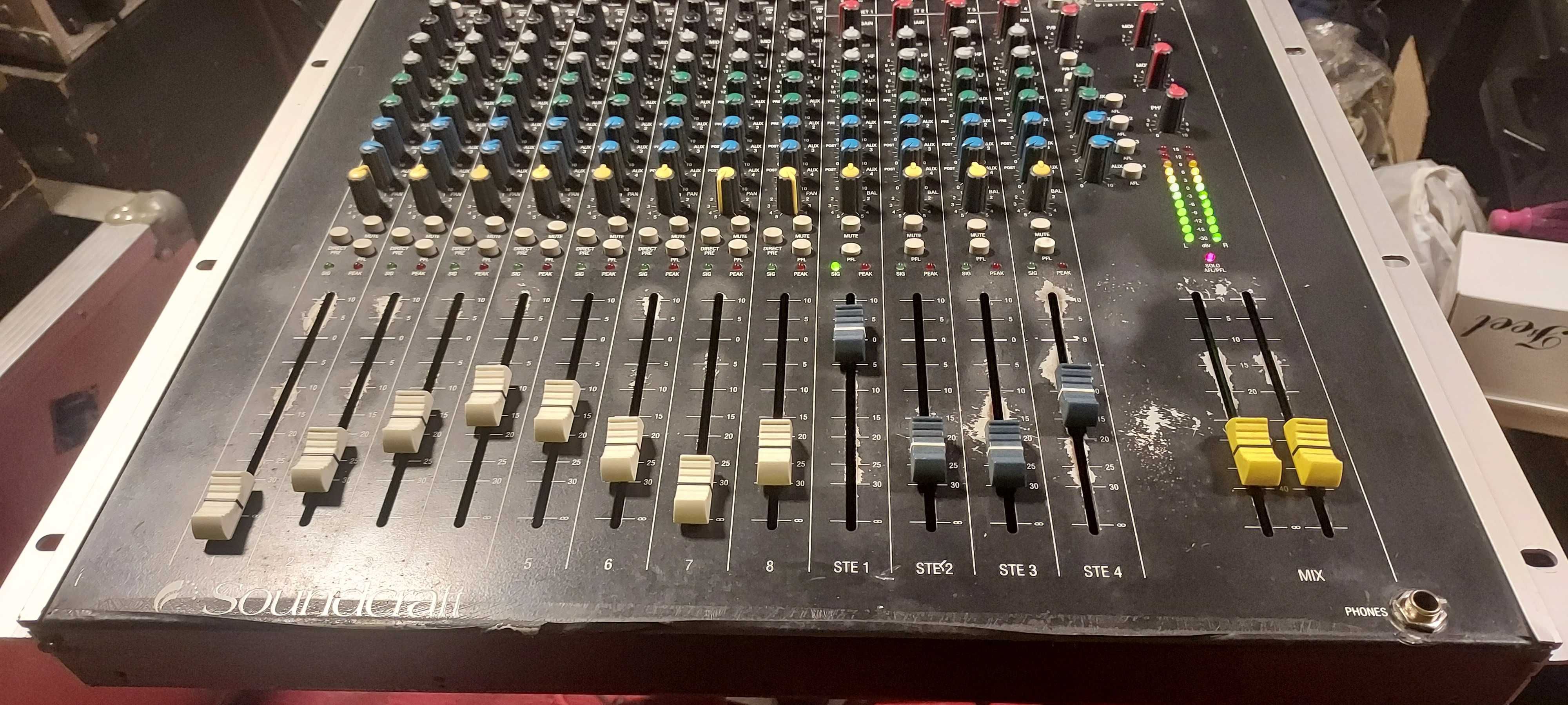 mixer estradowy M8 Soundcraft