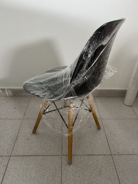 Vendo cadeira - 10 EUR