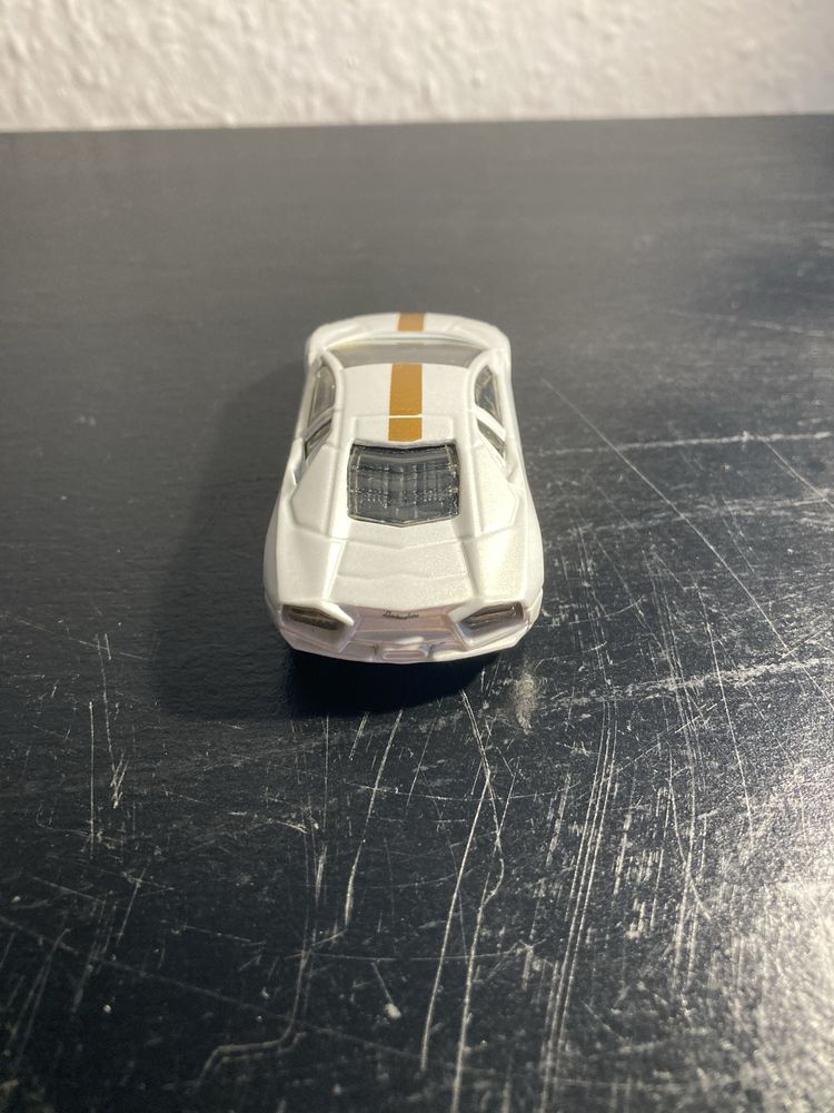 Hot Wheels Lamborghini Reventón