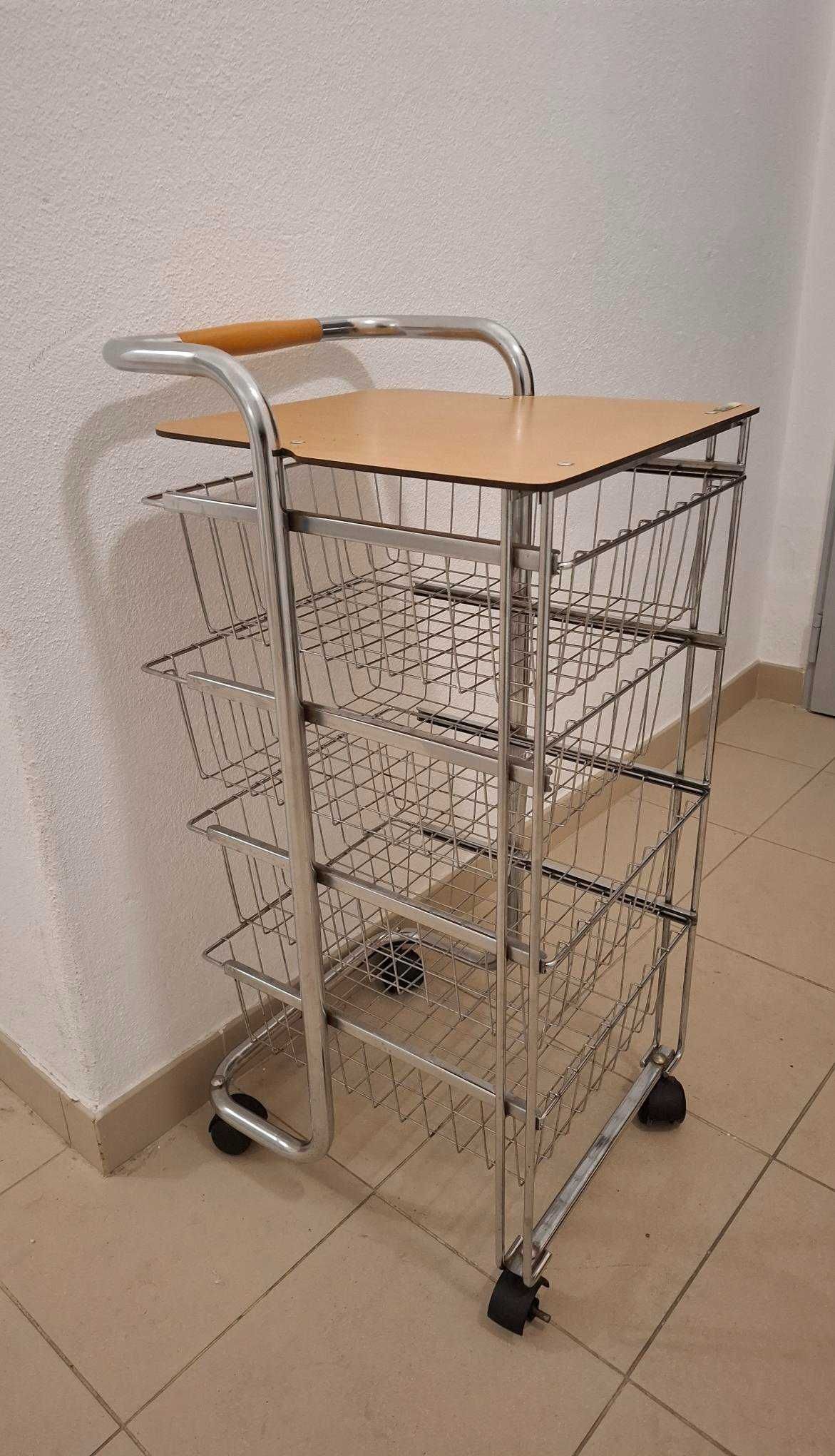 Carrinho de Cozinha