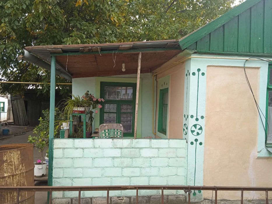 Продам два будинки