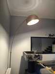 Duża lampa stojąca