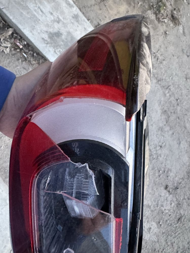 Фонарь задний левый фара задня стоп Mazda cx-5 cx5 2022 2023 2024 2025
