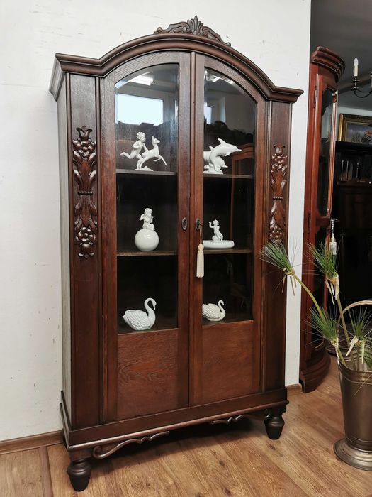 Śliczna dębowa serwantka witryna antyk 618/2024