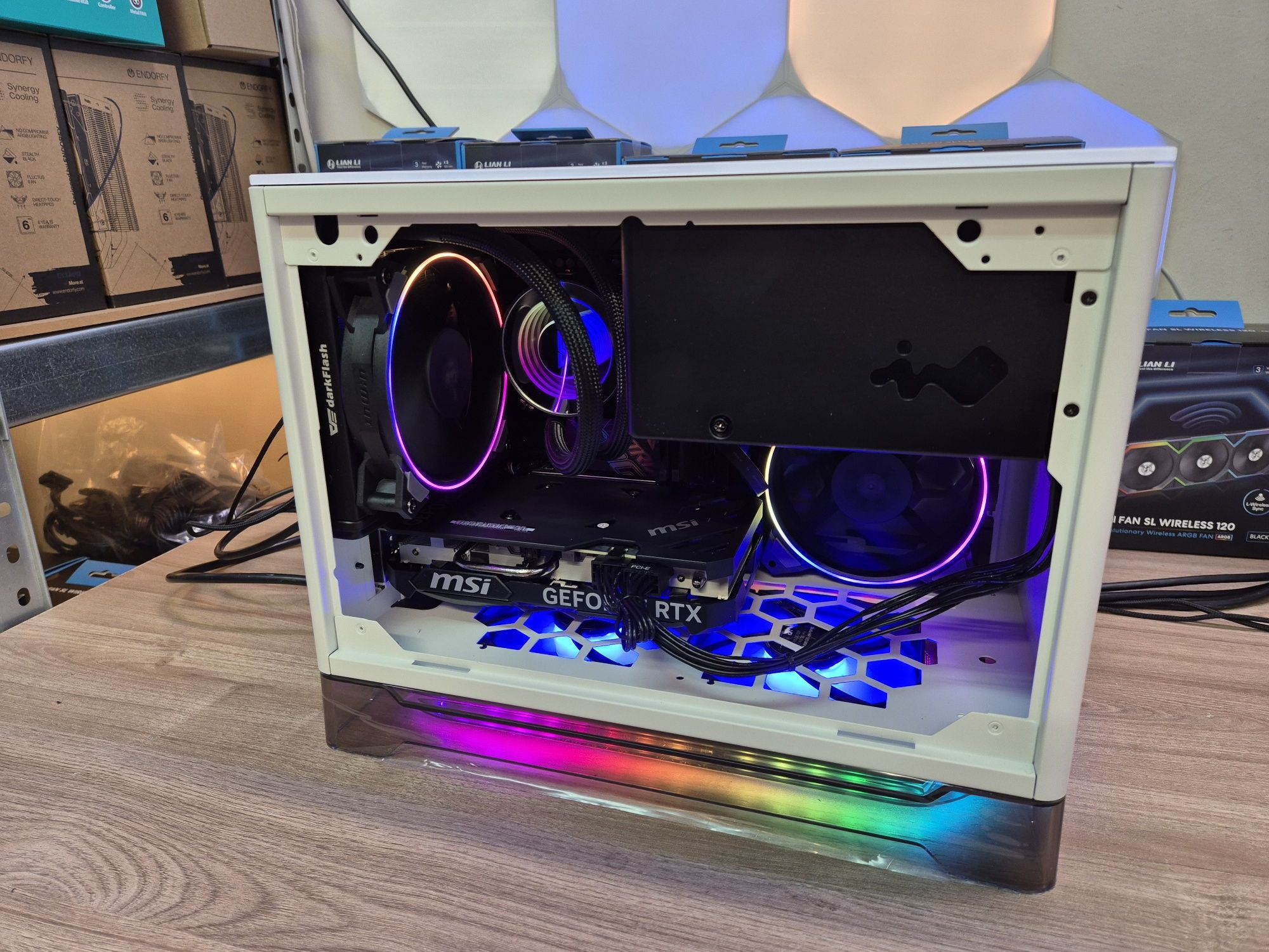 Mini Gaming i5 32GB DDR5 RTX 4060Ti 1,5 TB Win 11 Pro Indukcja WiFi