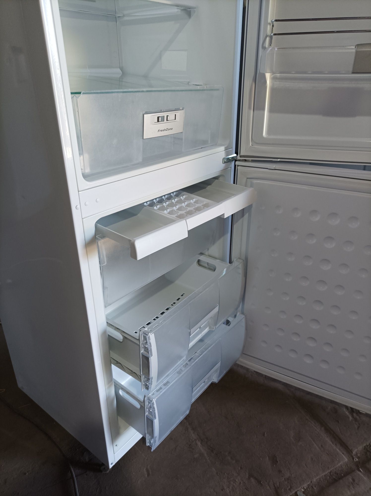 Холодильник 2 метри Gram(Швеція)