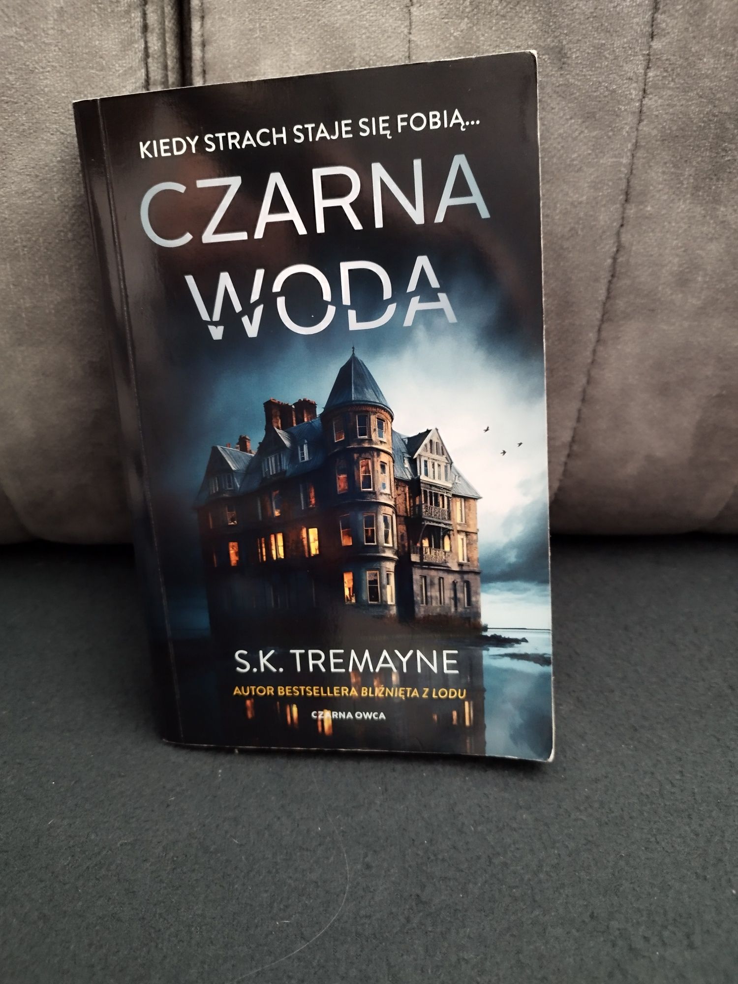 Czarna Woda S.K. Tremayne