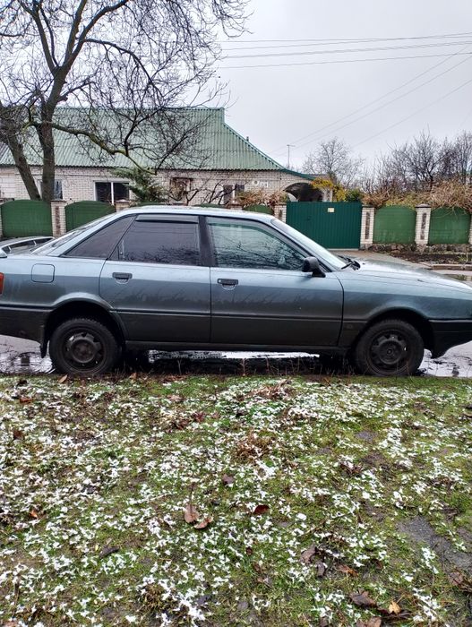 Продам ауді80 б3