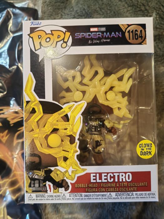 Funko POP! 1164 Spider-Man Electro Glow In the Dark T-shirt M Zestaw