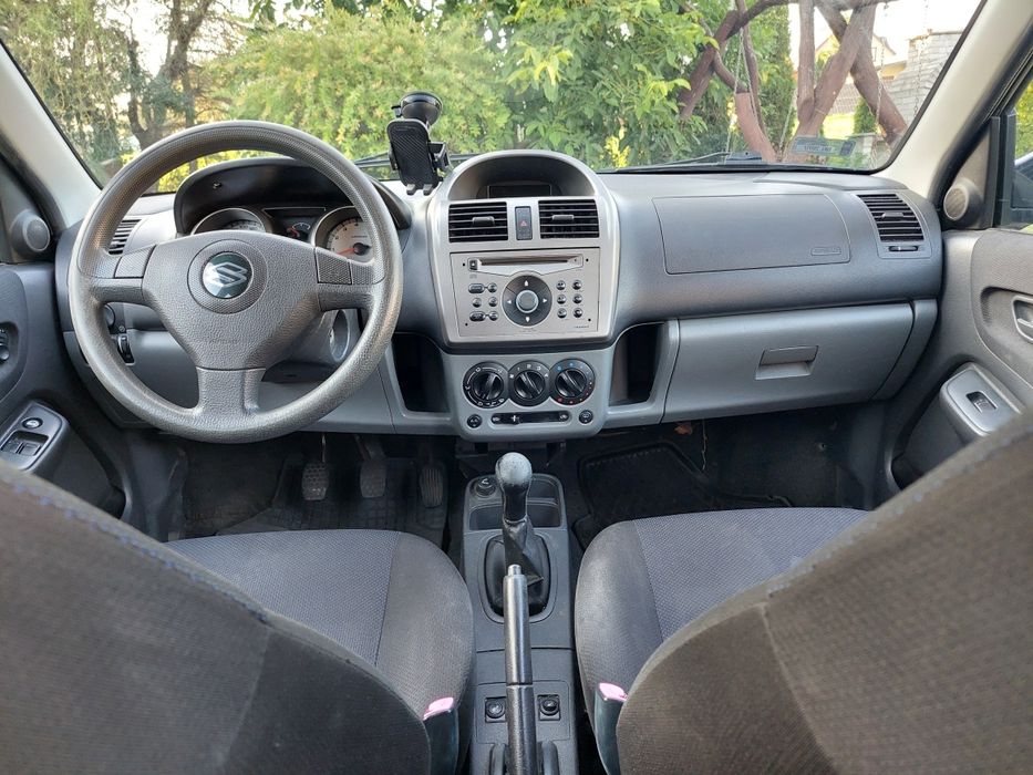 Suzuki Ignis 2007