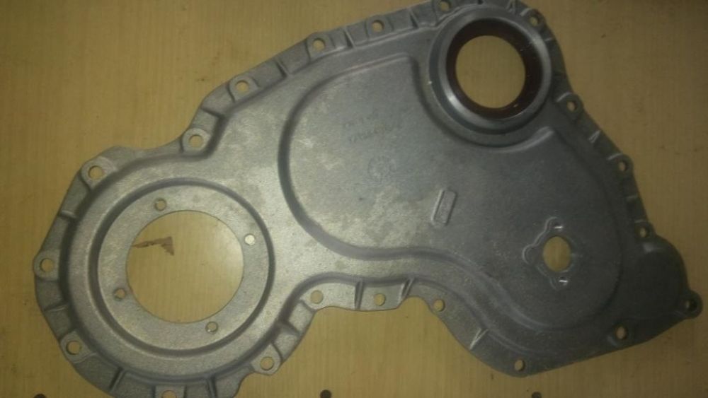 Pokrywa rozrządu ursus 4514,5314,6014,itp.