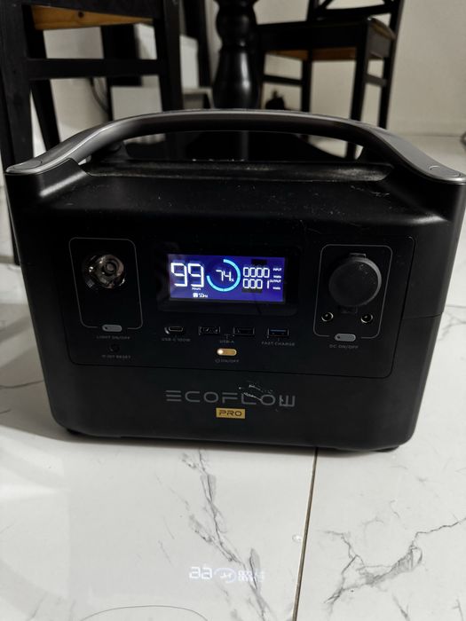 EcoFlow RIVER Pro (720 Вт·ч)