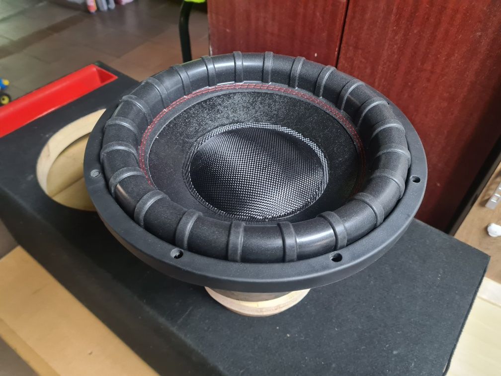 Subwoofer HomeAudio excursion