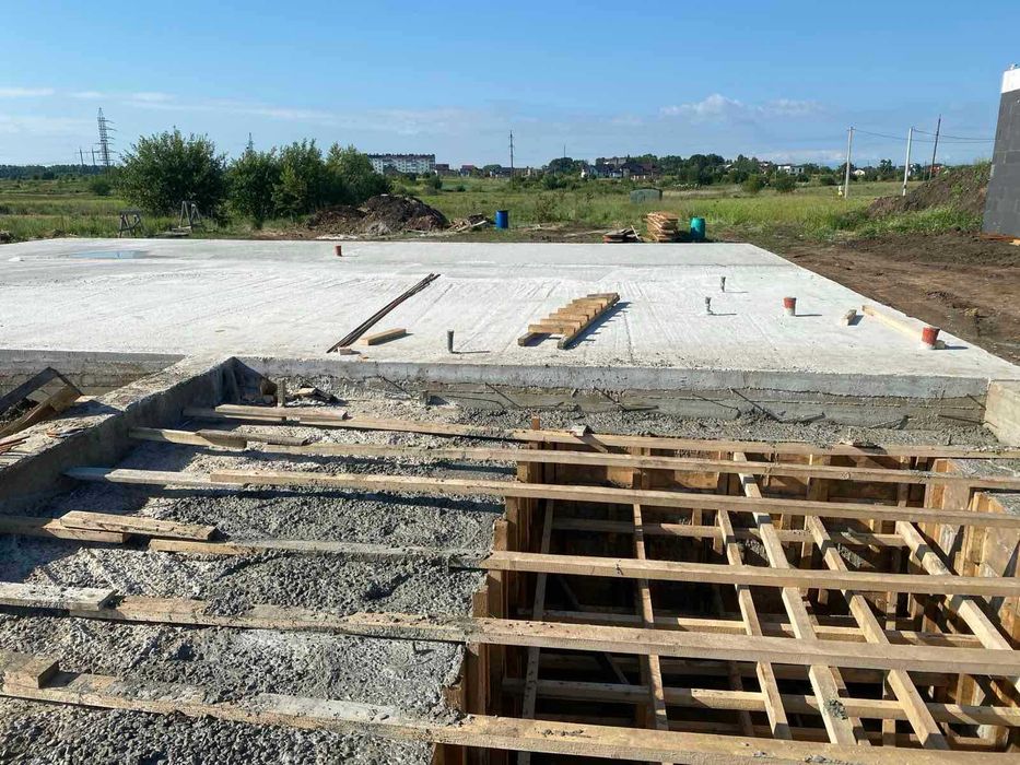 Будівельні, бетонні роботи. Заливка фундаментів, парканів. Мурівка.