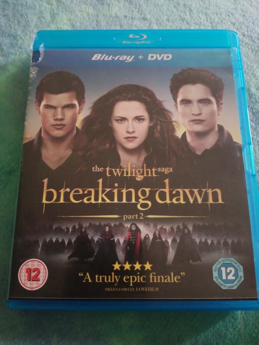 Film na dvd  the twilight saga breaking down