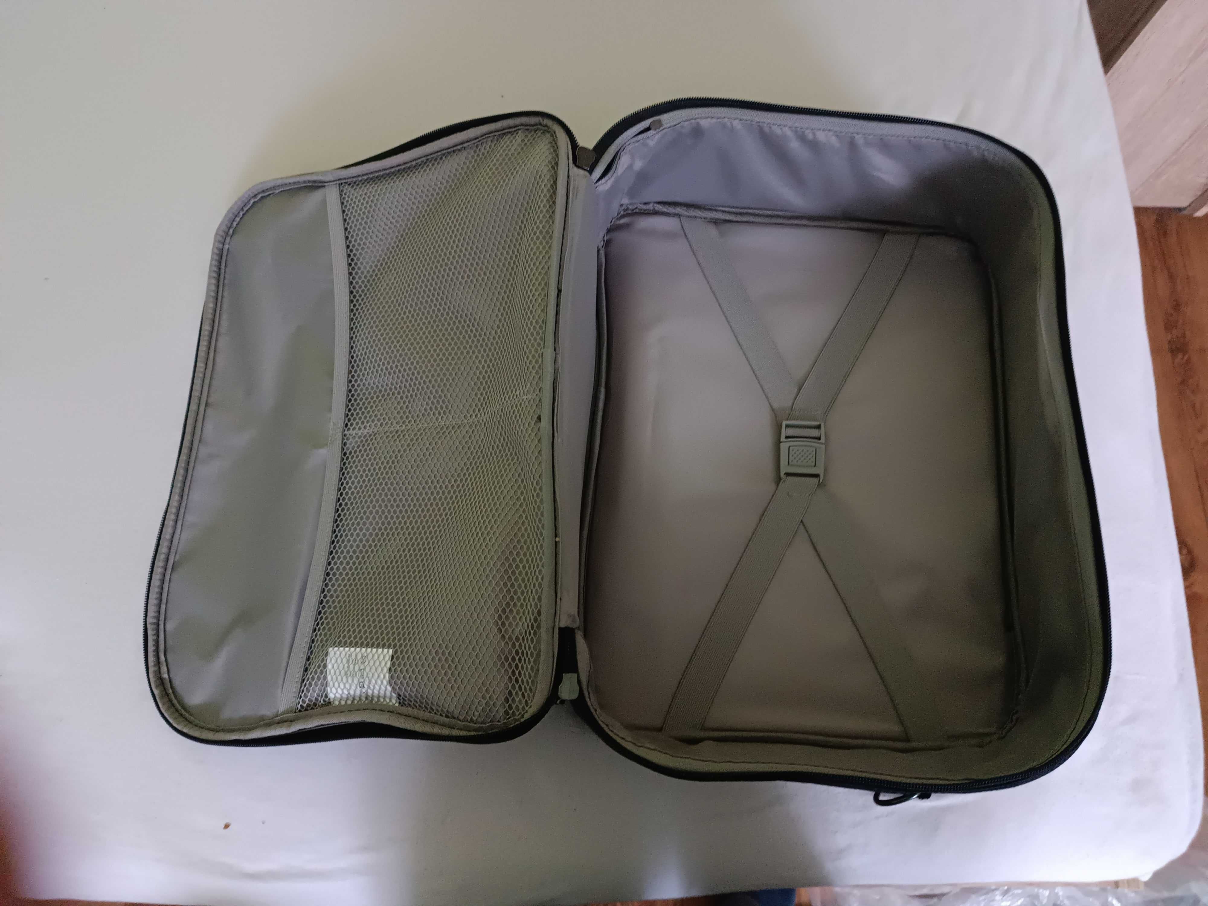 Torba na laptop z poszerzeniem