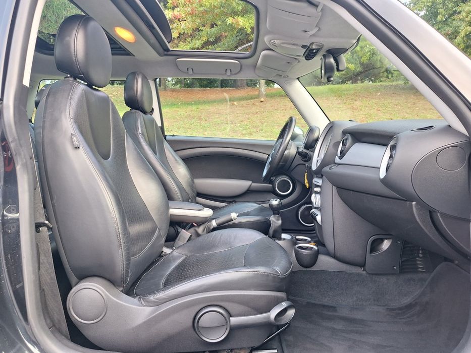 Mini Cooper 1.6i Teto Panorâmico iuc antigo