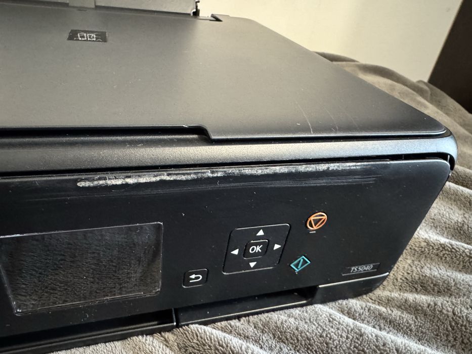 Кольоровий принтер canon TS5040