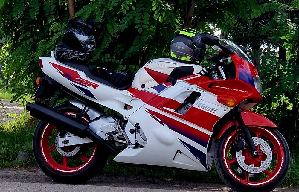 Honda CBR 600 F2 tylko 21 tys przebiegu . Opis