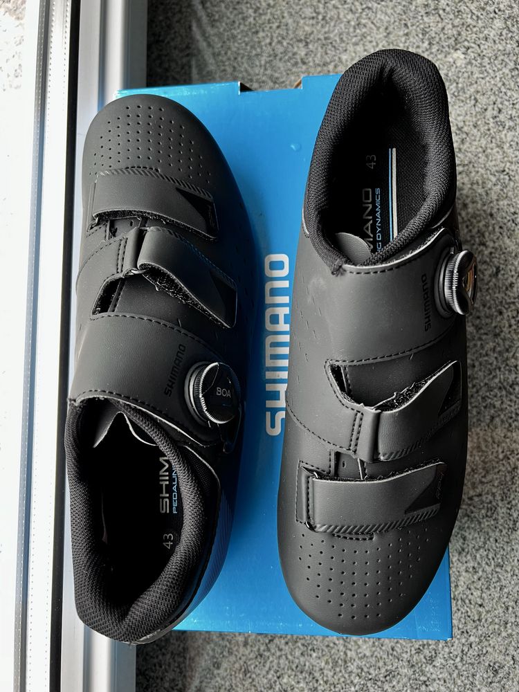 Buty rowerowe Shimano RP4 SH-RP400 r.43