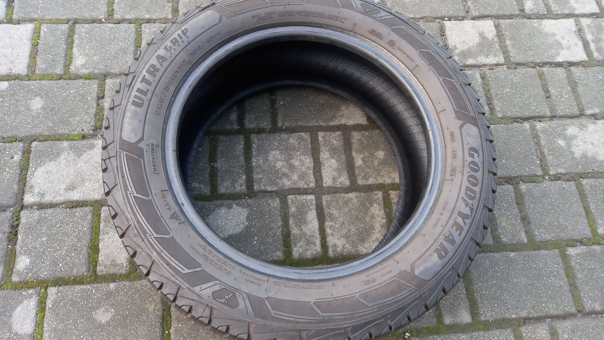 Opona Zimowa  GoodYear Ultra Grip Cargo 225/55/R17C 109/07T 3022