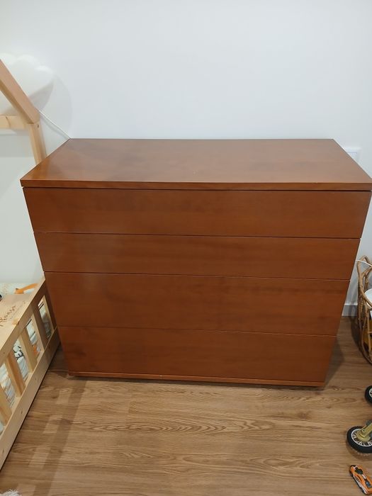 Vendo cómoda               .