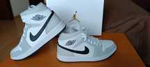 (r. 38- 24 cm) Nike Jordan 1 Mid Light Smoke Grey Women's BQ6472,-015