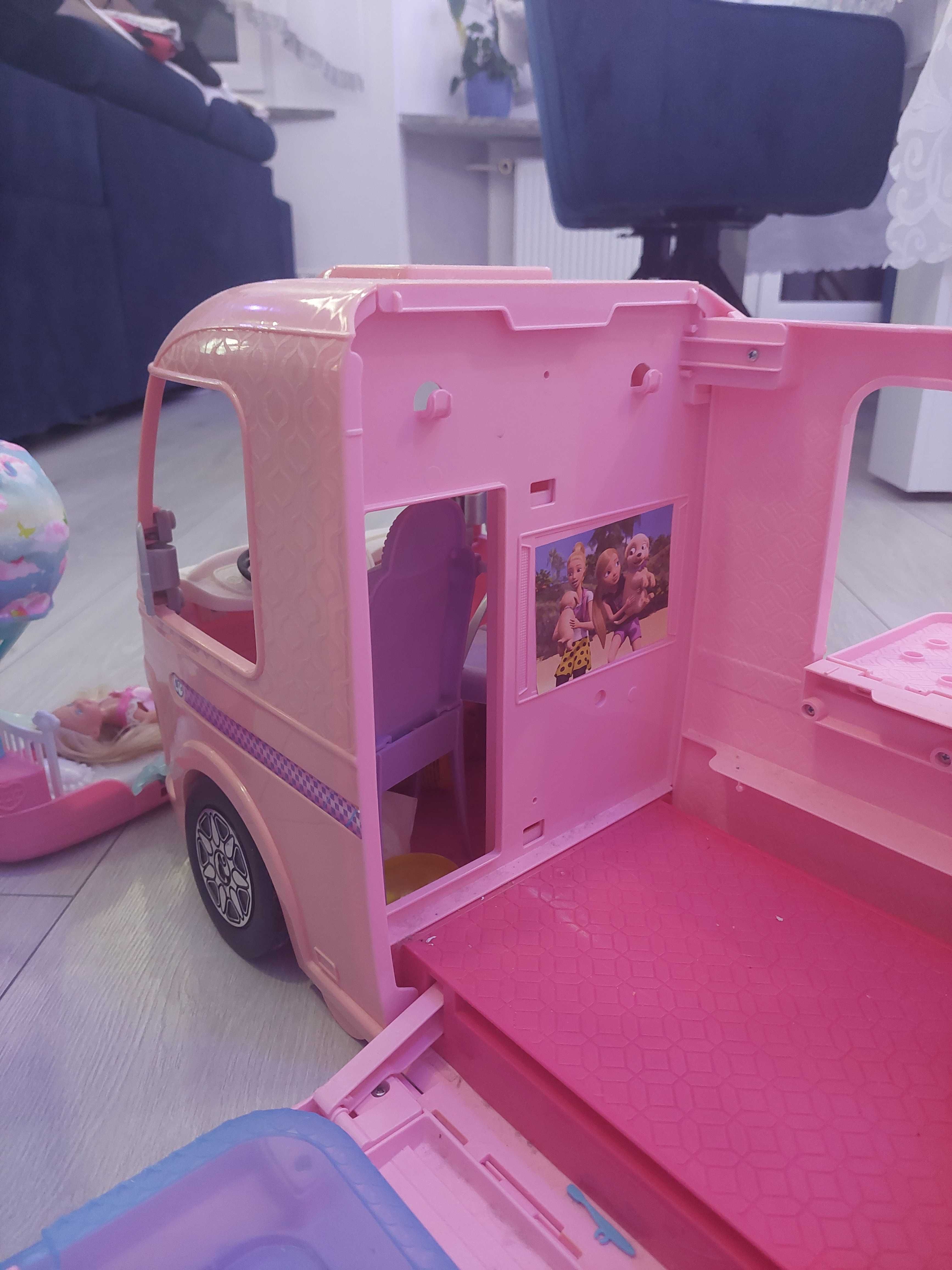 Kamper samochod Barbie
