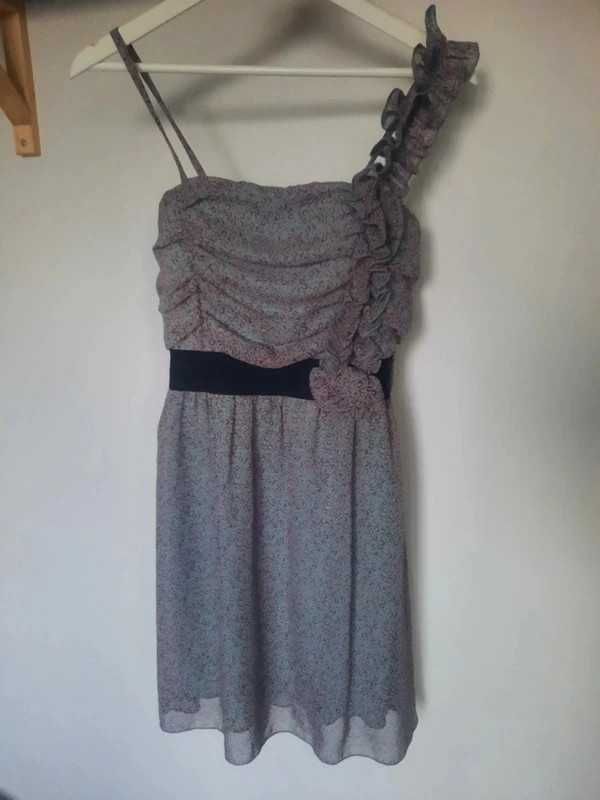 MEGA PAKA sukienki 8 sztuk na lato mix H&M Zara Reserved S M 36 38