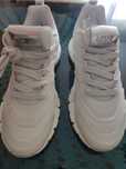 Damskie buty sportowe DKNY
