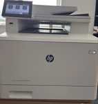 Sprzedam drukarke HP LaserJet MFP E47528. Mały przebieg z wadą