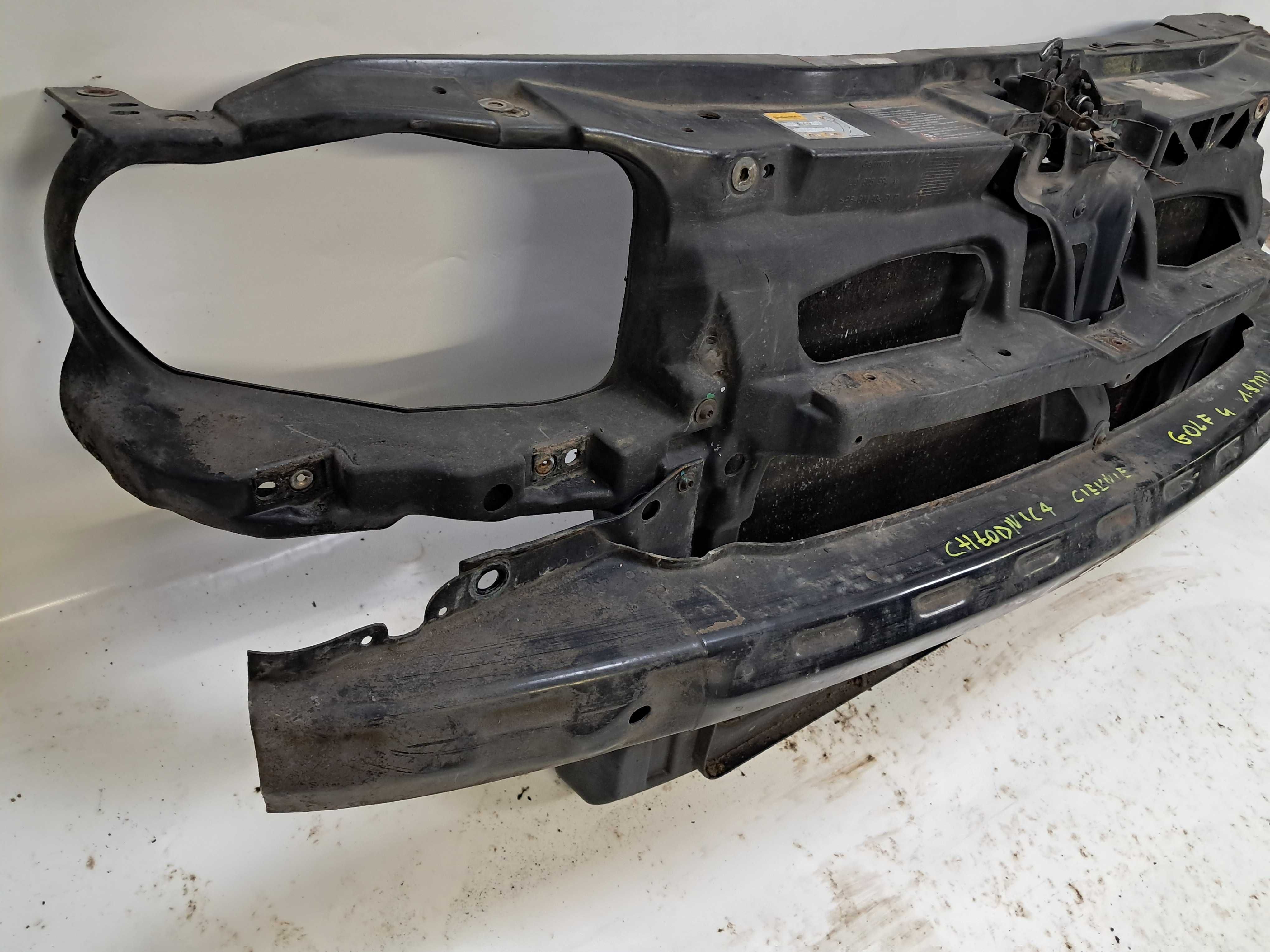 VW Golf 4 IV MK4 Bora 1.9 TDI pas przedni wzmocnienie wentylator belka