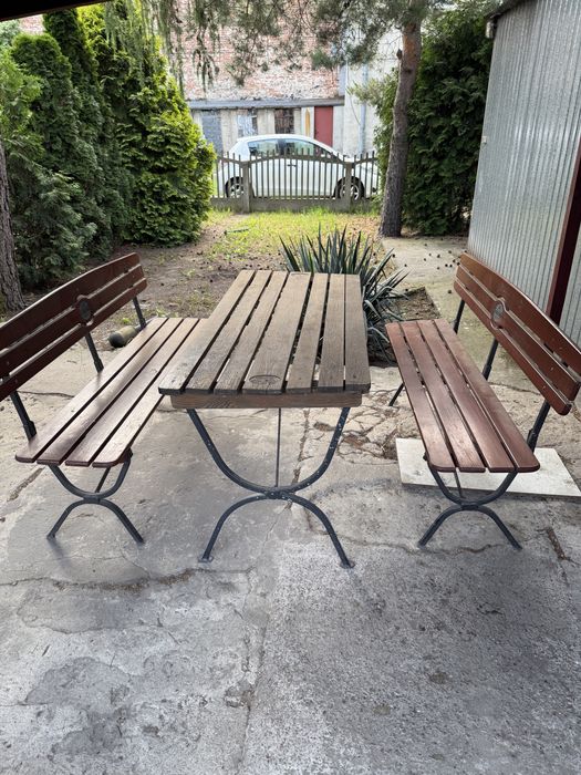 Meble ogrodowe stół + 2 ławki