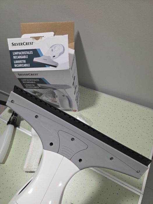 Aspirador manual vidros Silvercrest