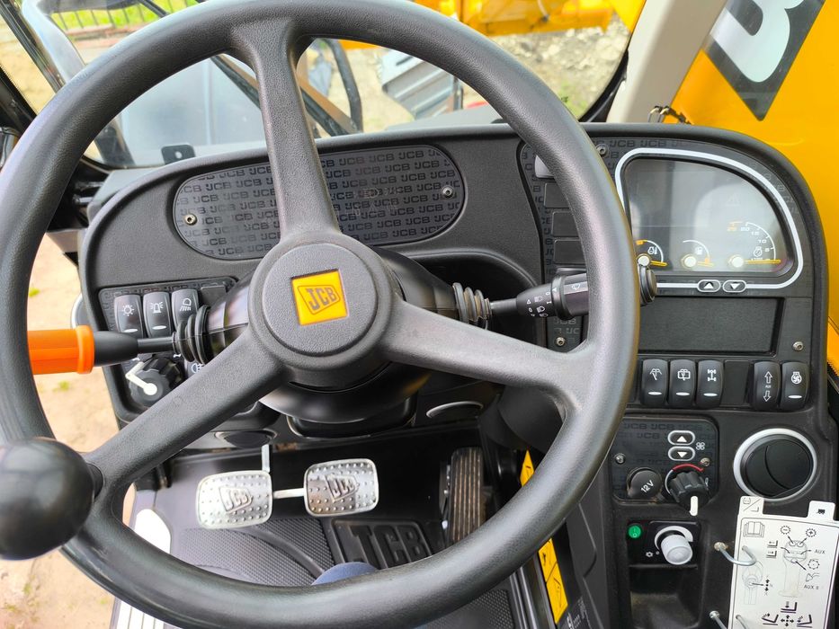 Ładowarka teleskopowa JCB 536-60