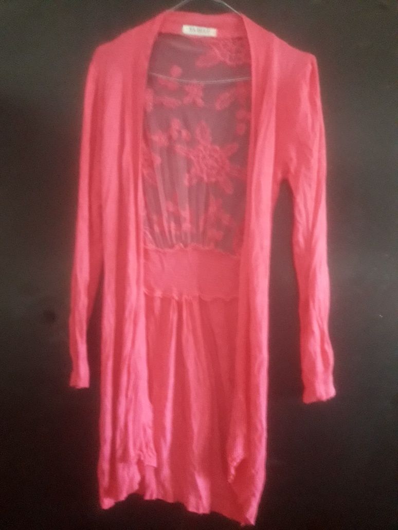 Vende se Casaco rosa