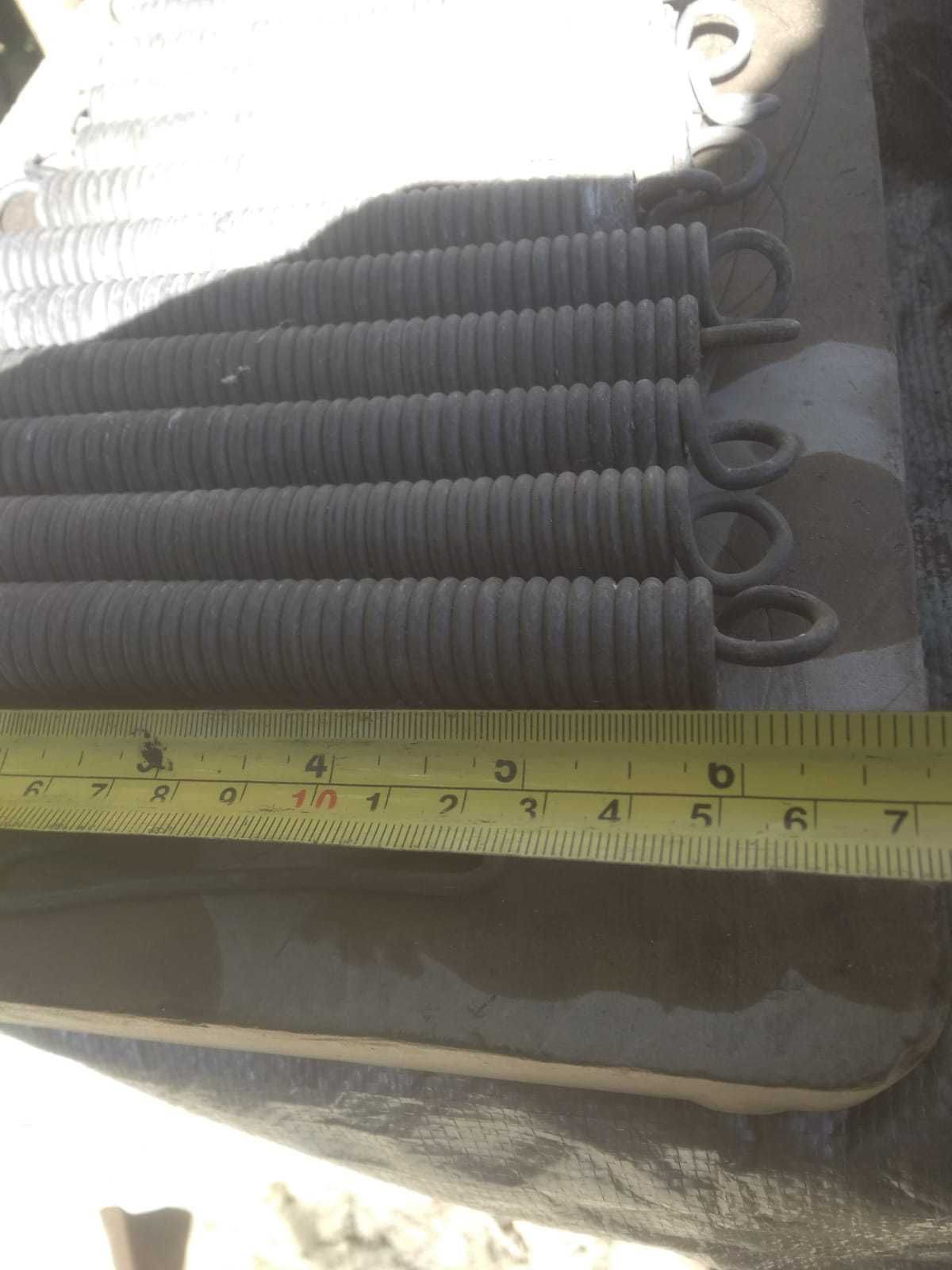 Sprężyna  z drutu stalowego 15 cm z uchem