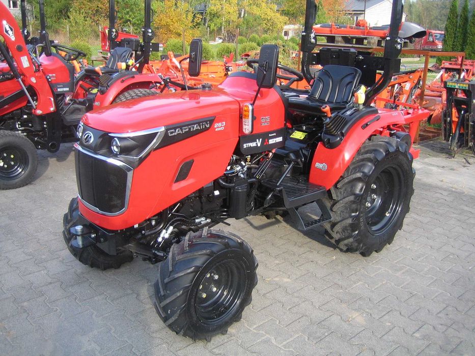 Captain 263 8G WF do sadu ogrodu pod tur jak Kubota Yanmar Ls