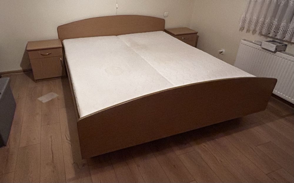 Łóżko małżeńskie podwójne 180/220 + 2 szafki/stoliki nocne