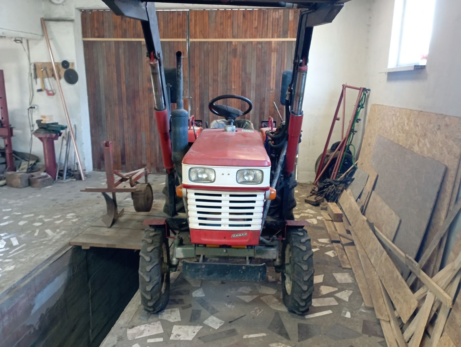 Міні-трактор  YANMAR YM1700