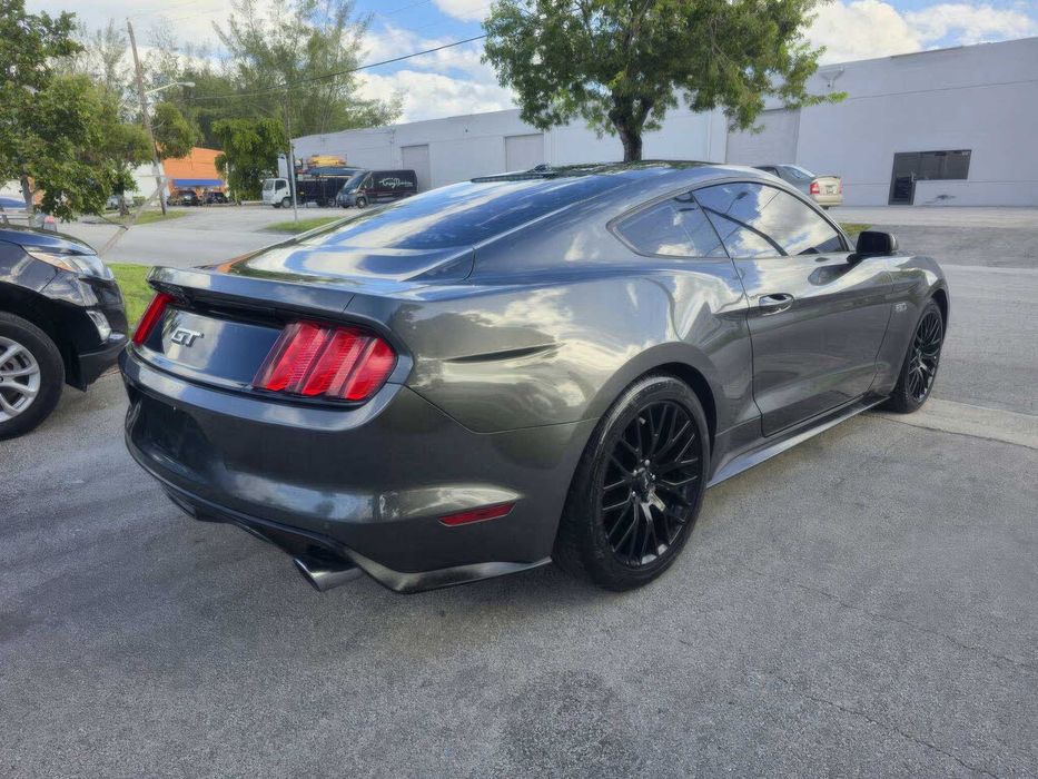 Ford Mustang GT Premium      2015