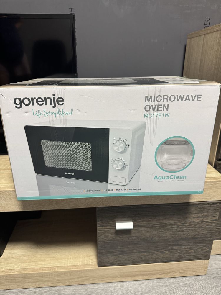 Микрохвильова піч Gorenje M017E1W