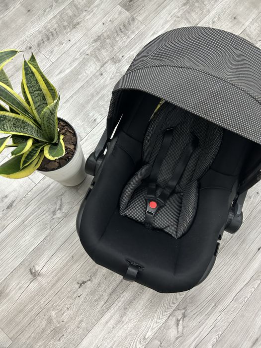 Автолюлька автокресло переноска колиска люлька в авто