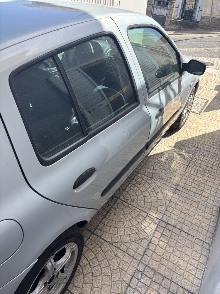 Renault Clio 2003, 1.5 DCI, 85CV