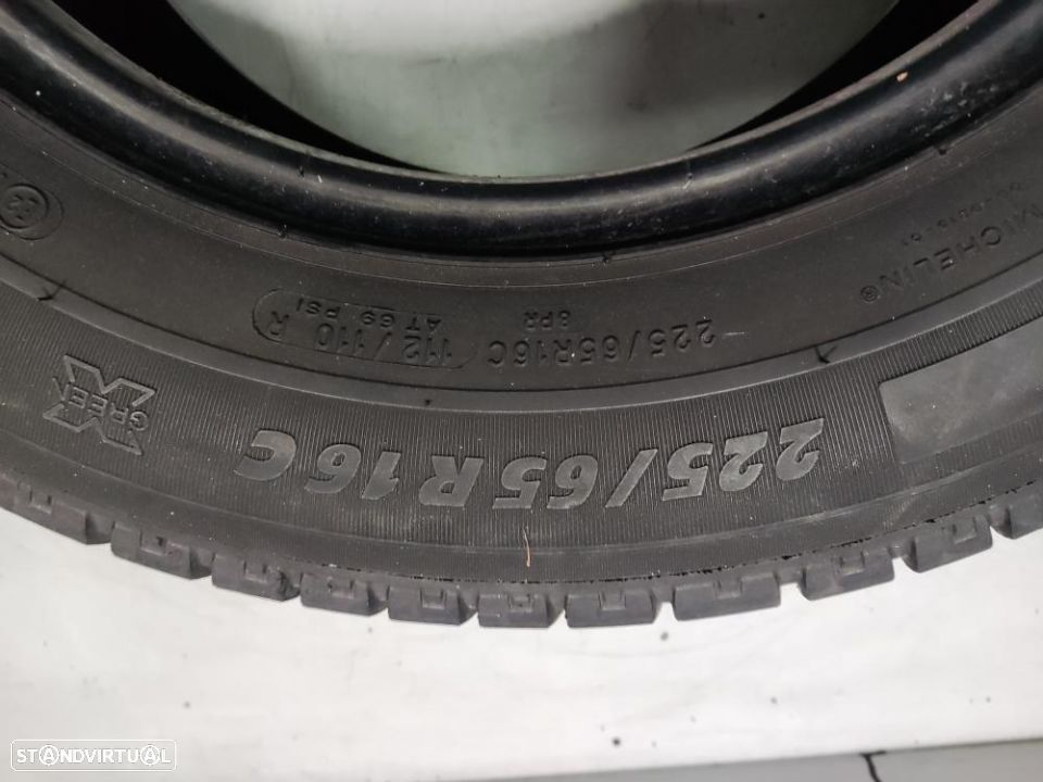2 pneus semi novos 225-65r16c michelin - oferta dos portes