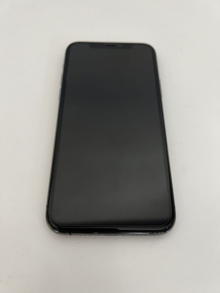 iPhone 11 Pro Space Gray Bateria 100 %