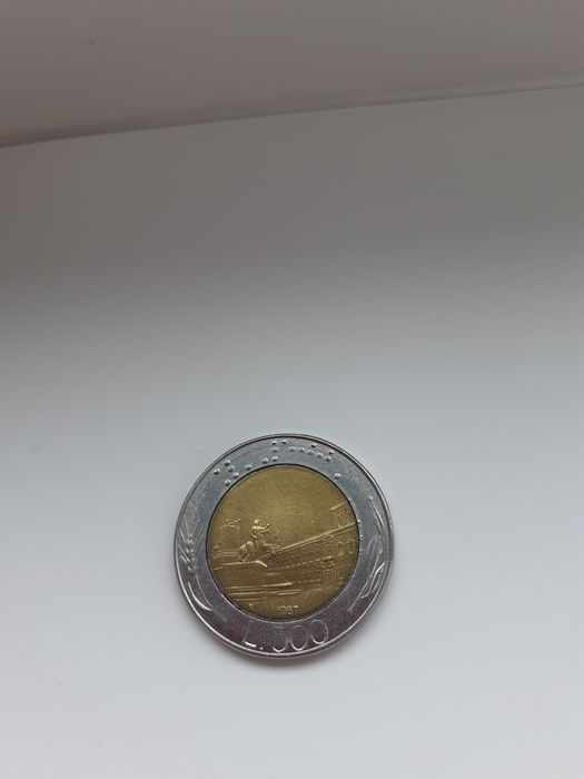 Moneta 500 lirów z 1987r Włochy