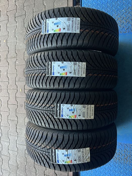 215.55.18 Goodyear Vector 4Seasons SUV Gen-2, 2025 rok